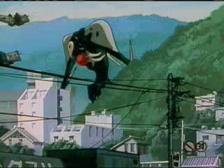 El robot avanza entre las casas